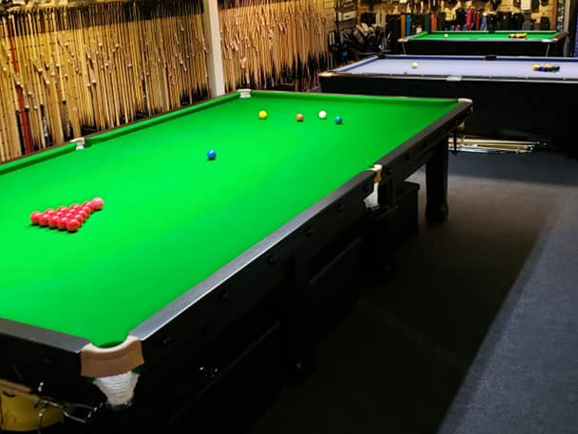 Welcome to Peradon. Bulldog Billiards UK